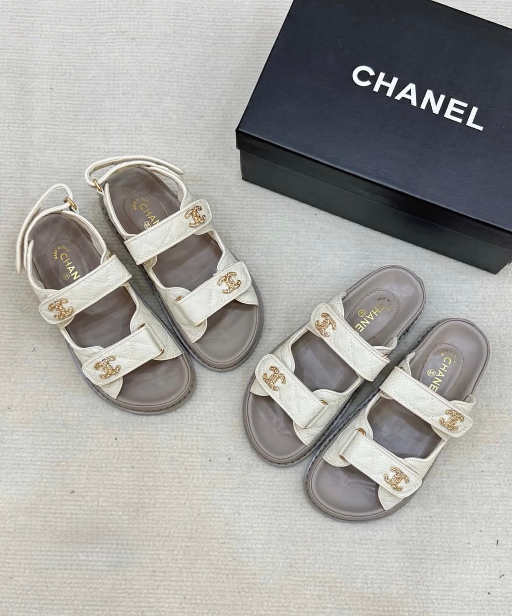 Chanel slipper