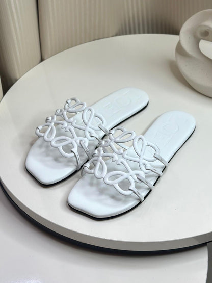 Loewe slipper