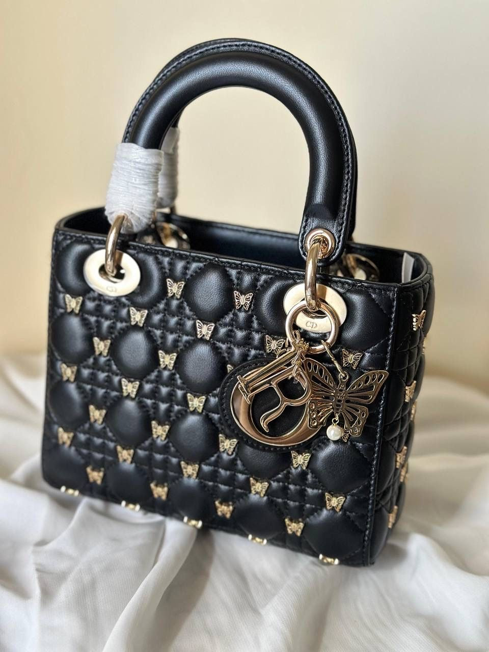DIOR LADY BUTTERFLY