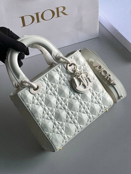 Lady Dior  medium