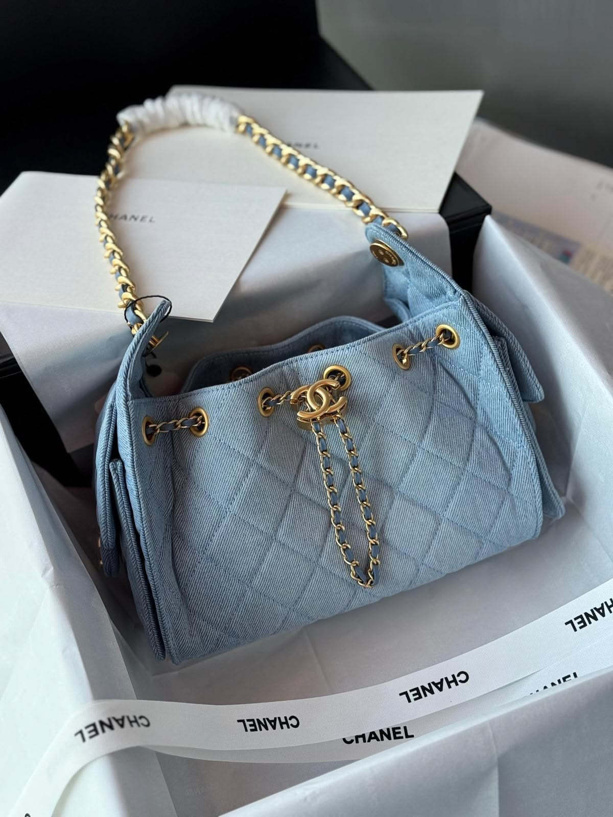 Chanel 25 bag