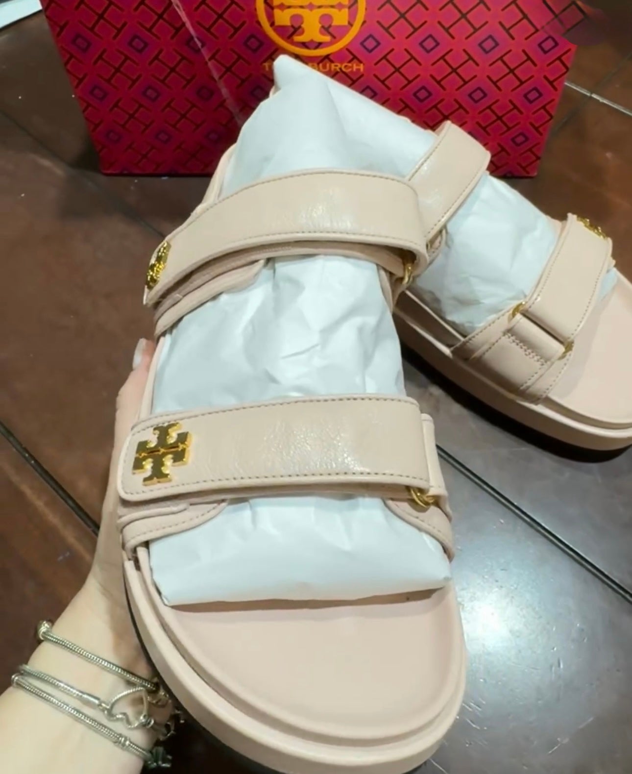 Tory burch sandals