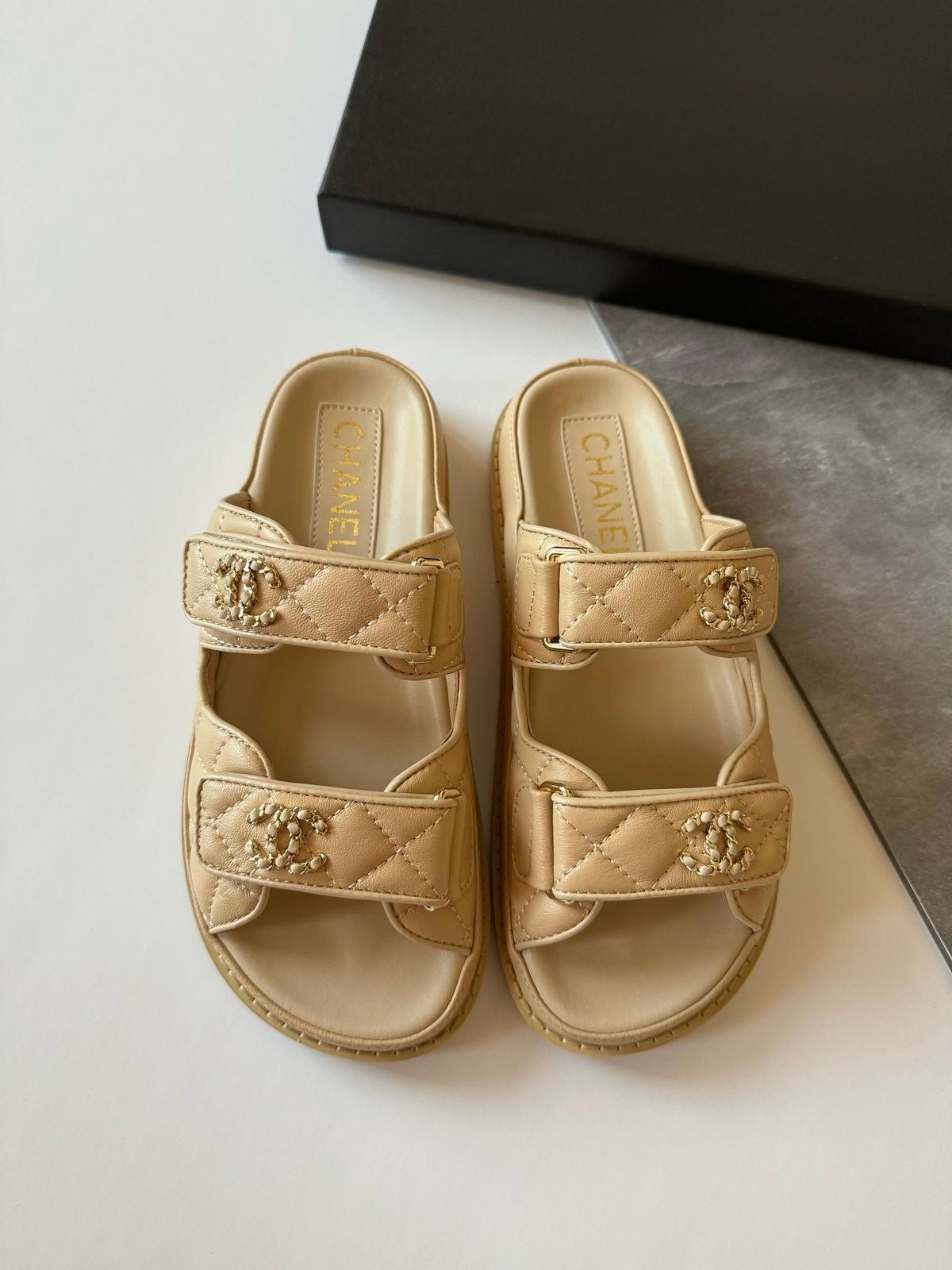 Chanel slipper