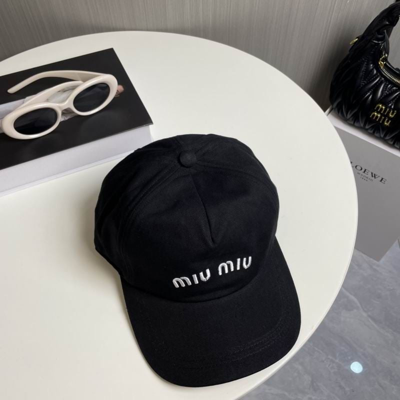 Miu miu hat