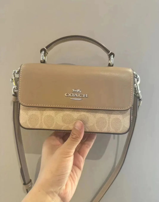 Coach bag mini
