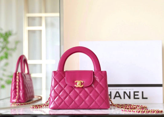 Chanel mini