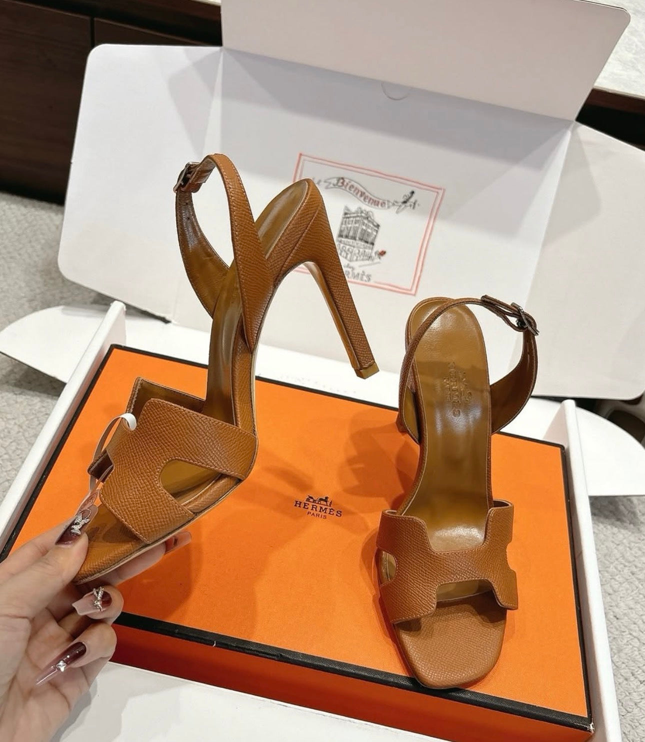 Hermes sandals