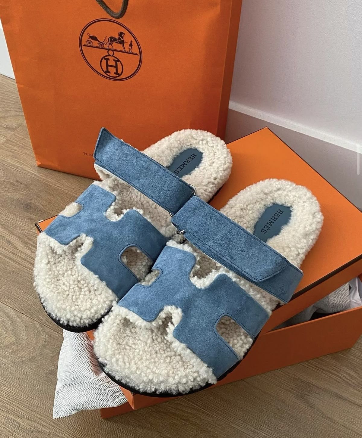 Hermes slipper