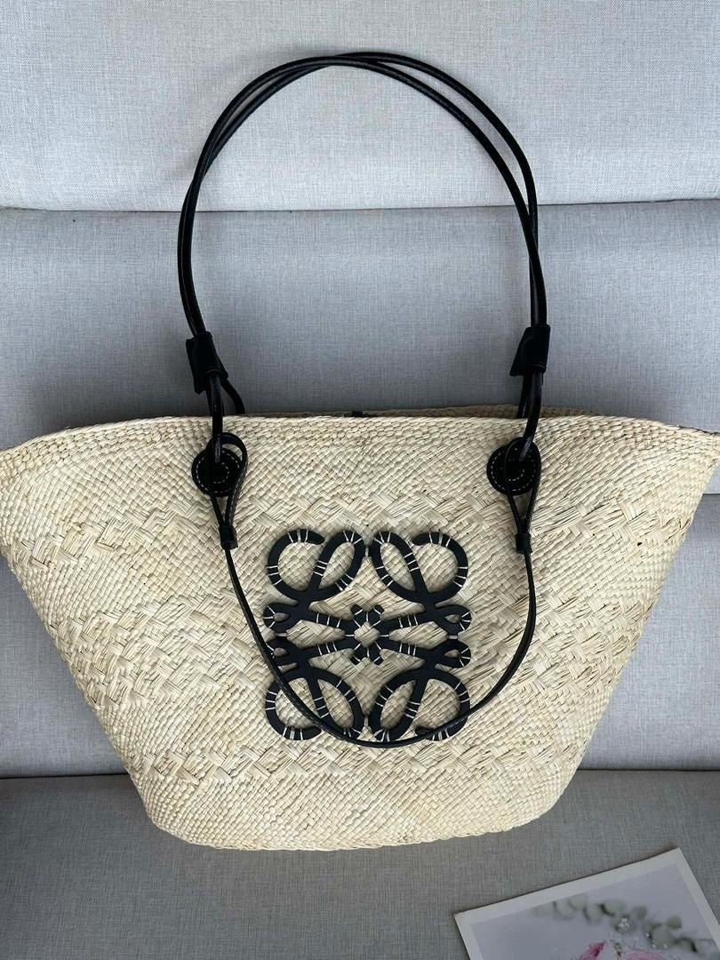 Loewe straw bag