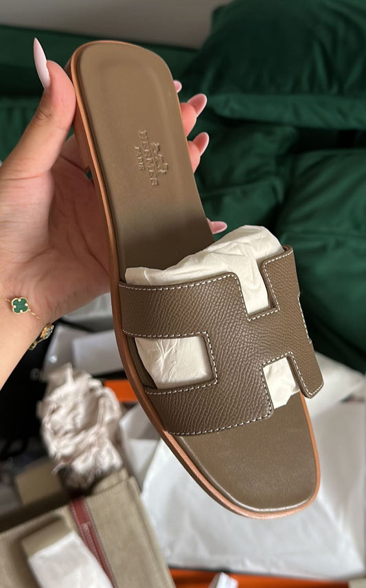 Hermes Oran slipper