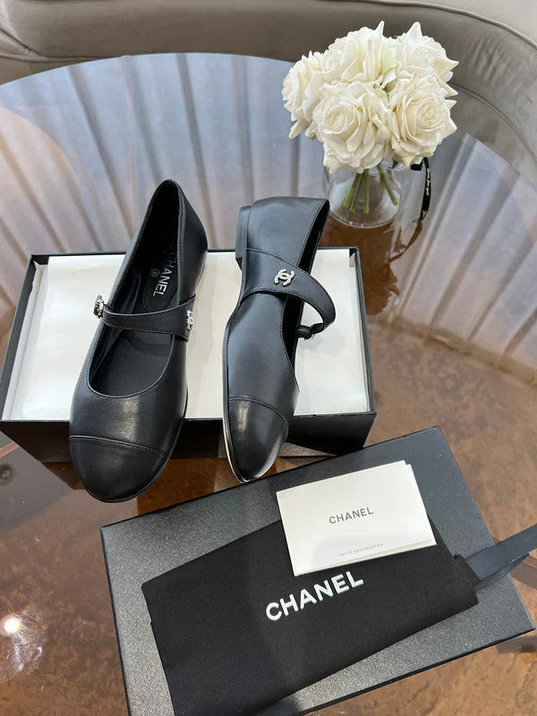 Chanel ballerina