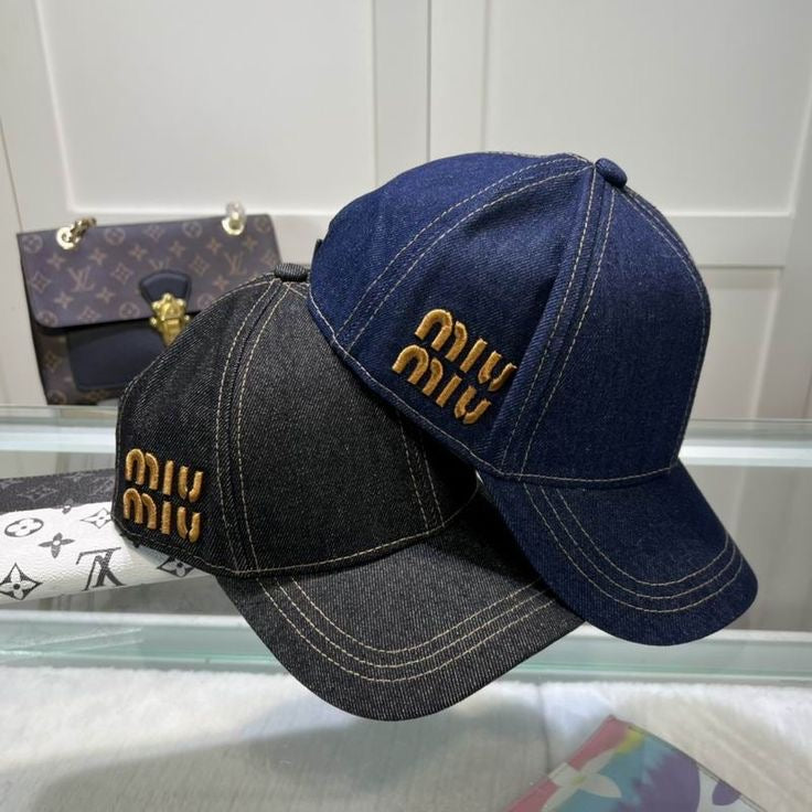 Miu miu hat
