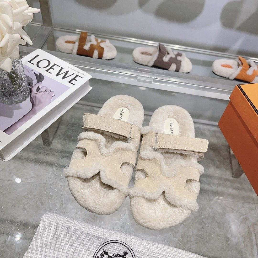 Hermes slipper