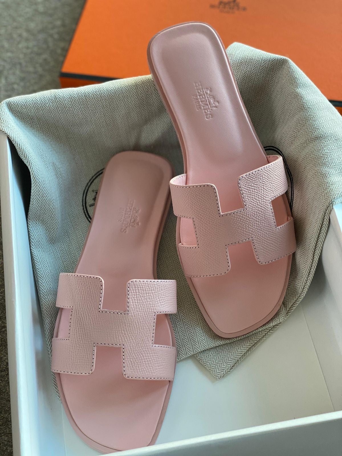 Hermes slipper oran