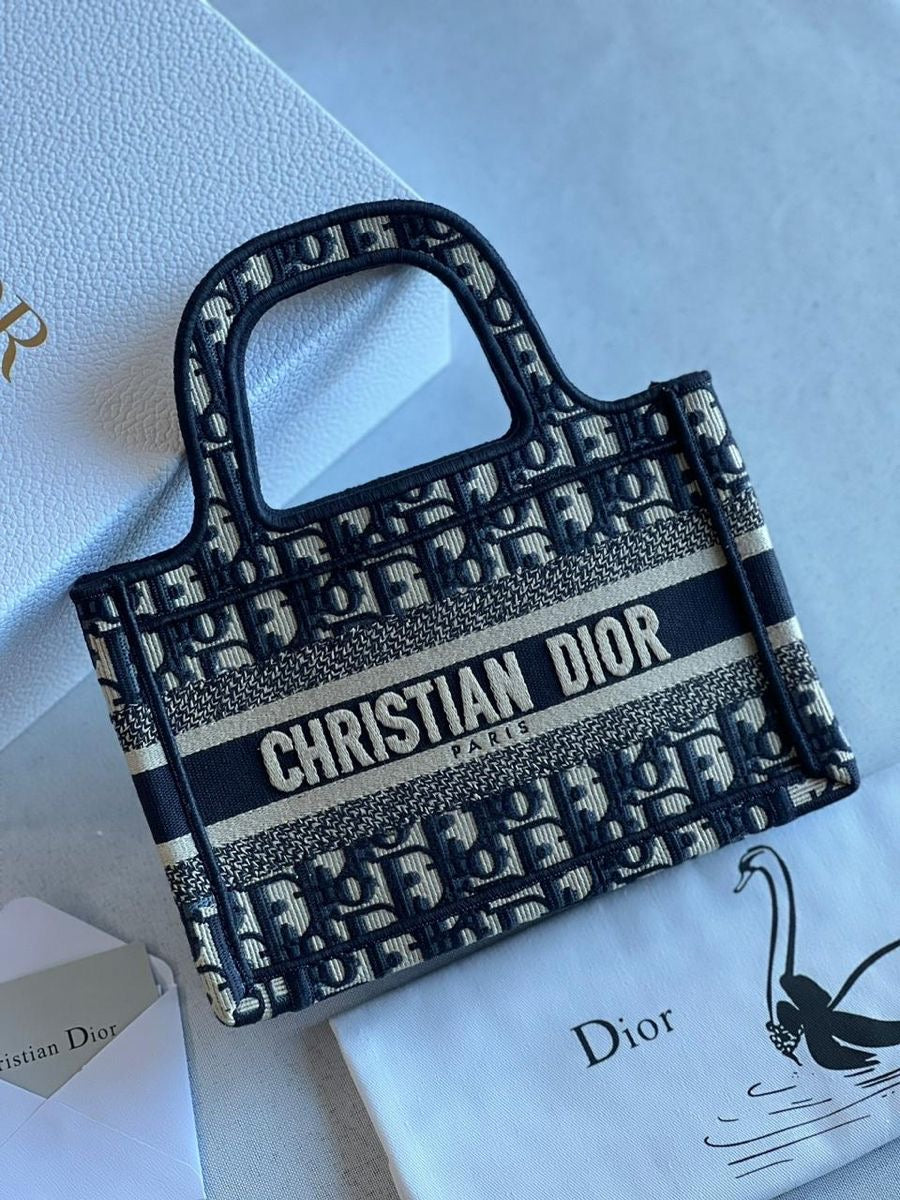 DIOR TOTE