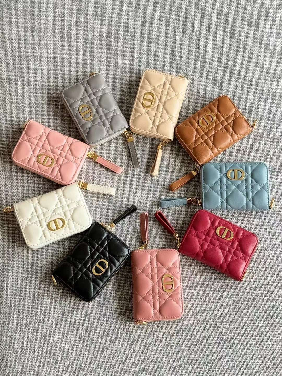 Dior wallet