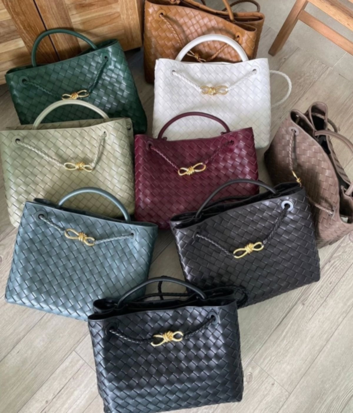 BOTTEGA medium tote