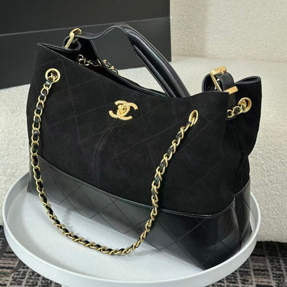 Chanel tote