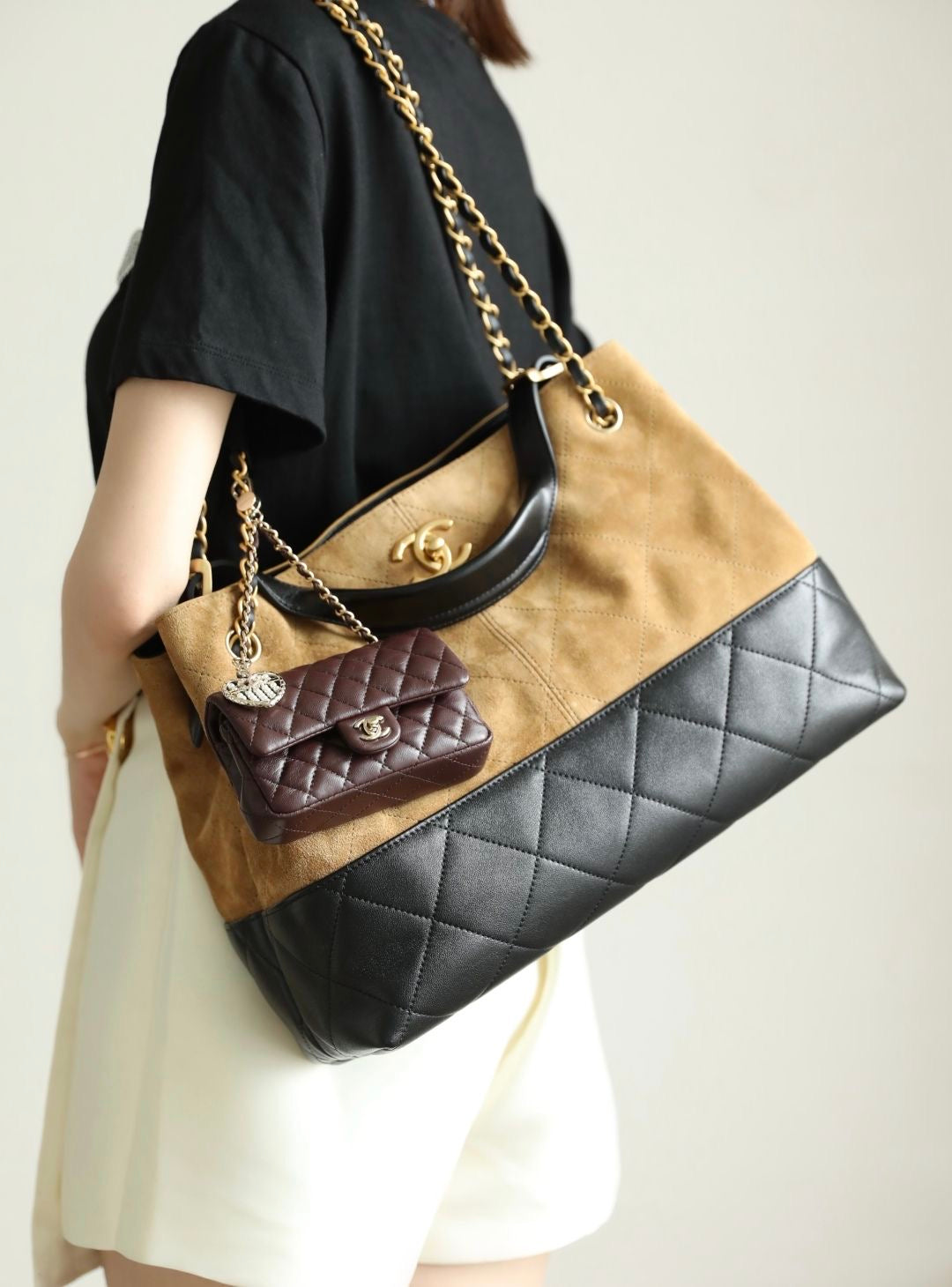 ‏Chanel bag