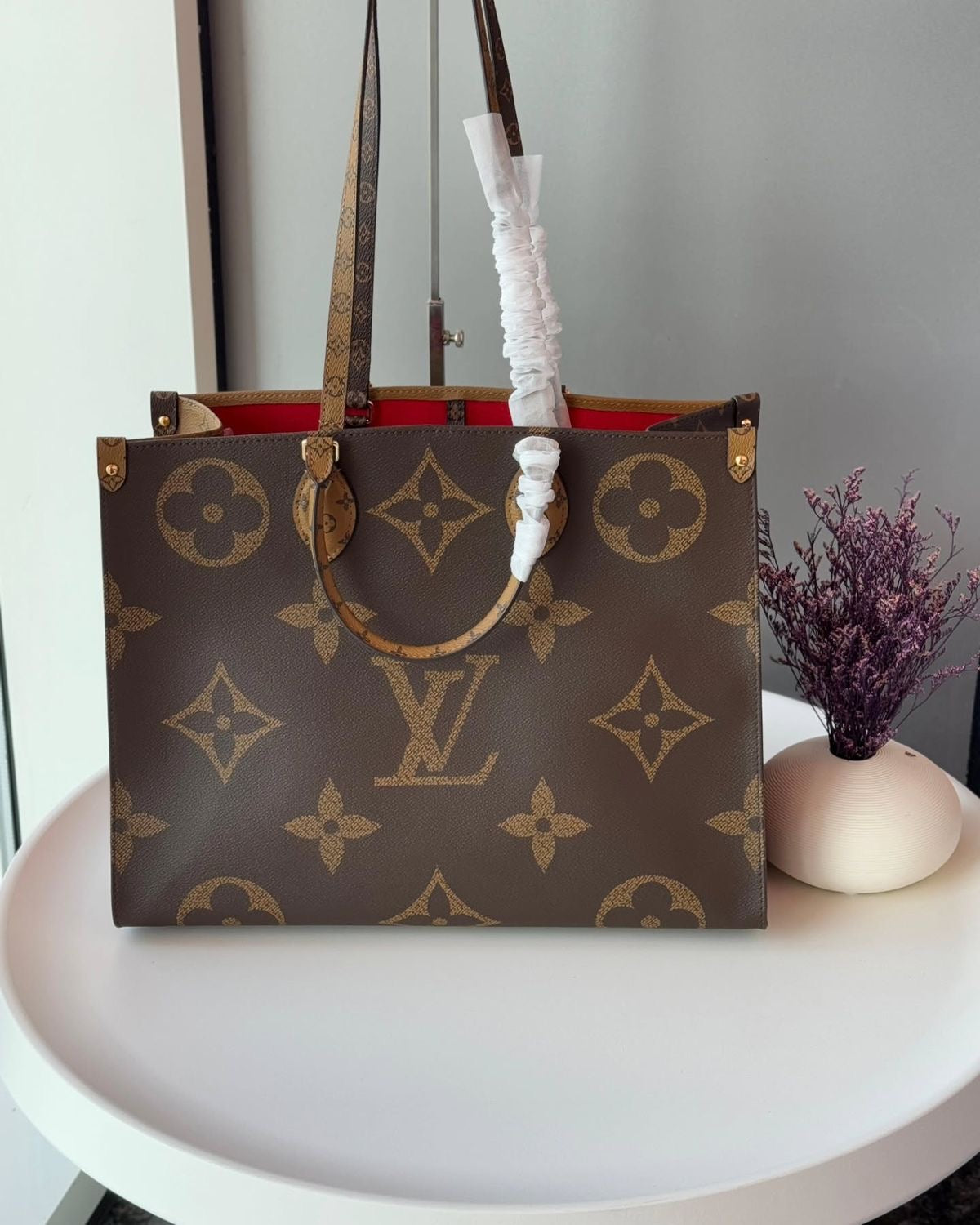 Louis vuitton tote