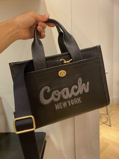 Coach tote medium