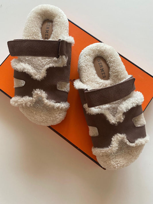 Hermes slipper